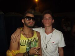 Oktober 10 Anos